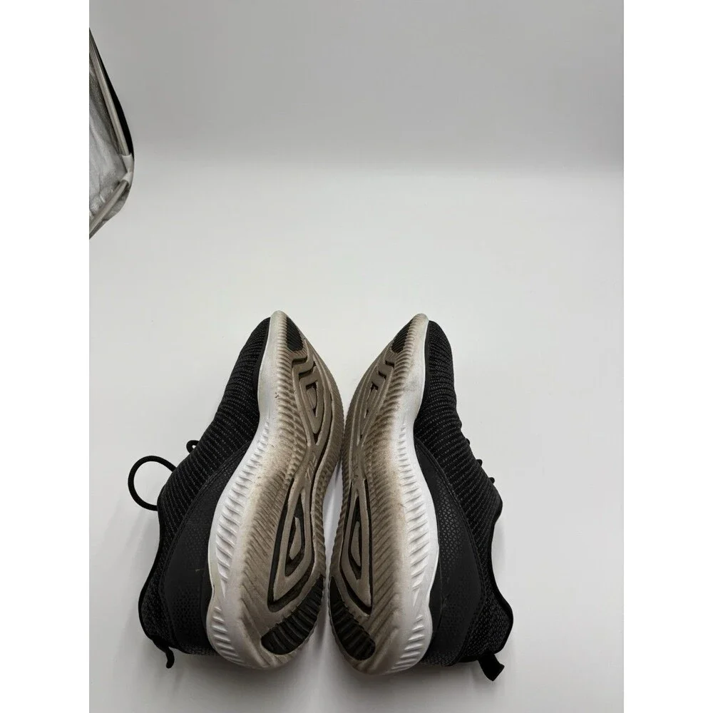 Fila Men’s Black/White Memory Foam Zoom Size 12 Sneakers